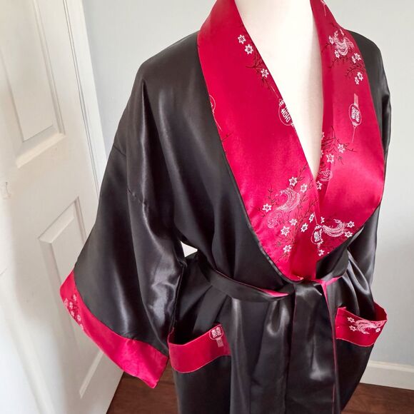 VTG Embroidered Dragon Reversible Satin Kimono Robe Asian Print Smoking Jacket S - Picture 11 of 16